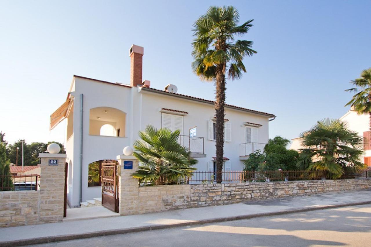 Vila Renato Poreč Exteriör bild